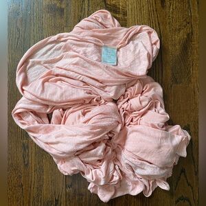 Solly Baby- peachy pink mini polka dot wrap supersoft baby mama lightweight FLAW